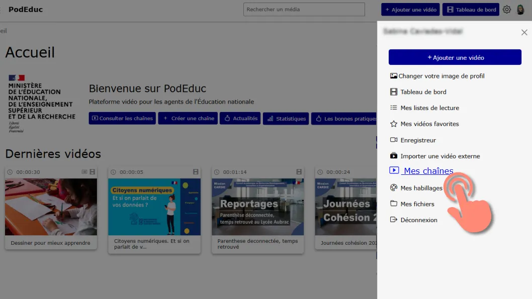 accès au menu Mes chaînes via le bouton profil.
