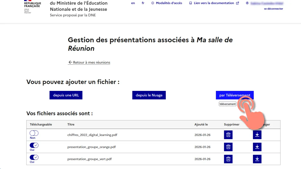 bouton par Téléversement.